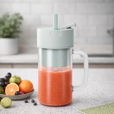 Portable Mini Crusher Juicer – USB Rechargeable Electric Juice Cup with Straw & Handle
