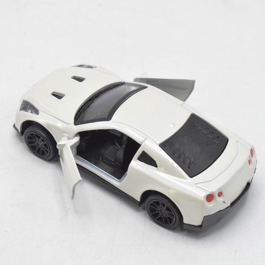 Diecast Nissan Skyline GTR Car With Metal Body